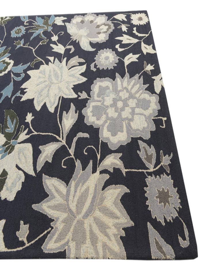 Detail image of 8' x 10' Agra Wool Rug