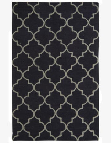 5' x 7' 11 Agra Rug