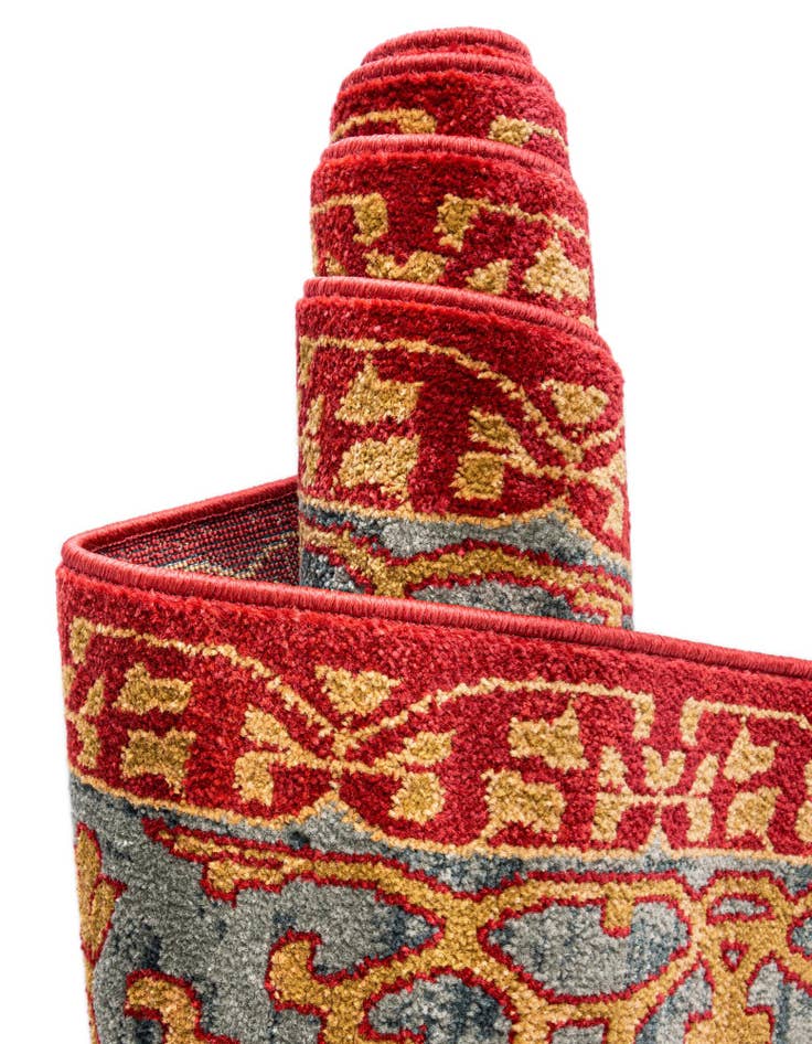 Detail image of 10' 8 x 16' 5 Amina Rug