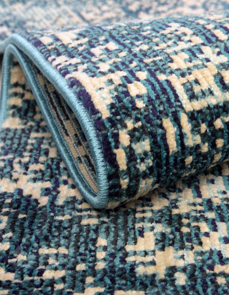 Detail image of 9' x 12' Amulet Rug