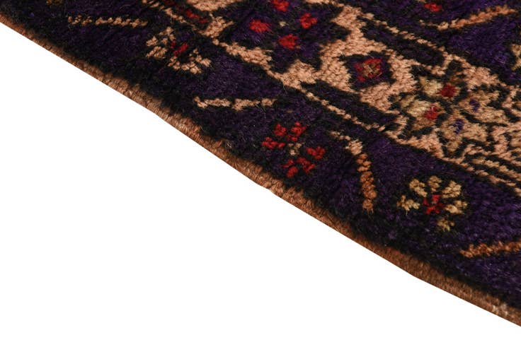 Detail image of 3' 6 x 5' 4 Hand Knotted Anatolian Wool Rug