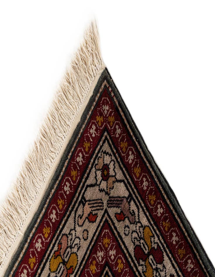 Detail image of 3' 2 x 5' 7  Hand Knotted Anatolian Wool Rug