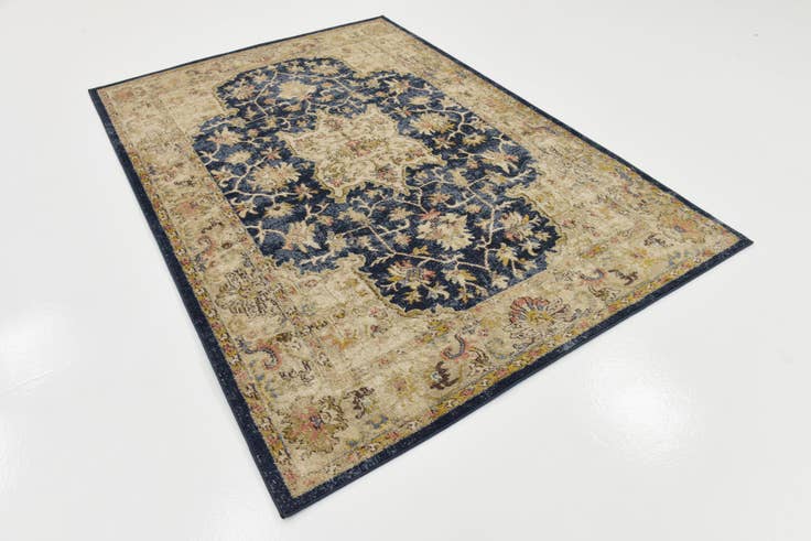 Detail image of 5' 3 x 7' 6 Arcadia Rug
