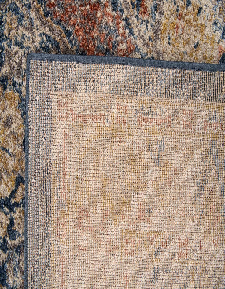 Detail image of 5' 2 x 7' 7 Arcadia Rug