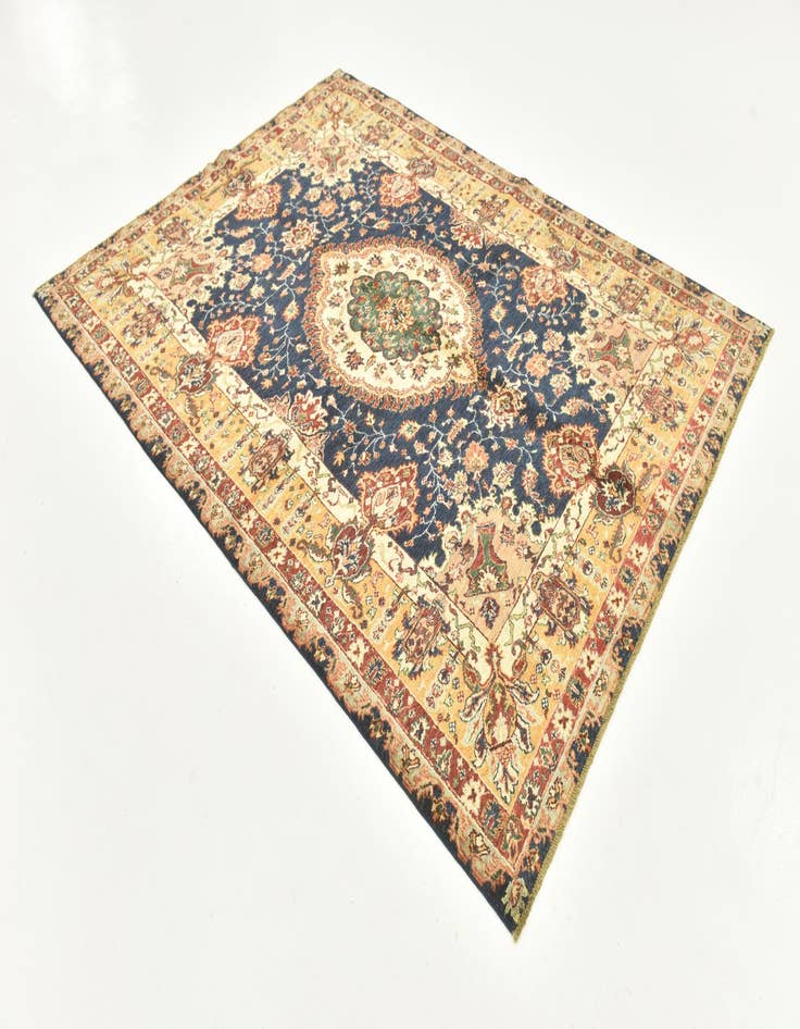 Detail image of 5' 9 x 7' 8 Hand Knotted Ariana Ziegler Rug