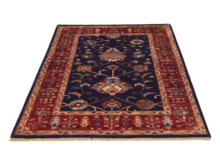 Detail image of 4' x 5' 10 Hand Knotted Ariana Ziegler Rug