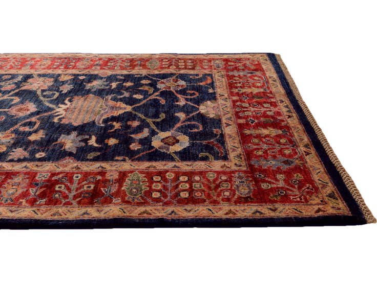 Detail image of 4' x 5' 10 Hand Knotted Ariana Ziegler Rug