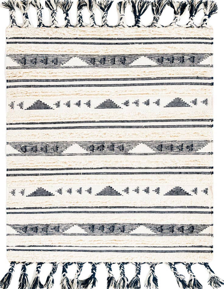 Detail image of 4' 1 x 6' 1 Hand Woven Arizona Wool Rug