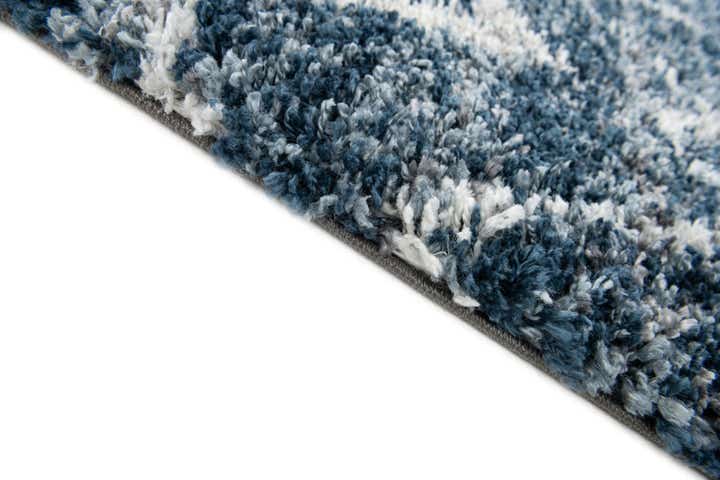 5' 4 x 7' 7 Athena Shag Rug