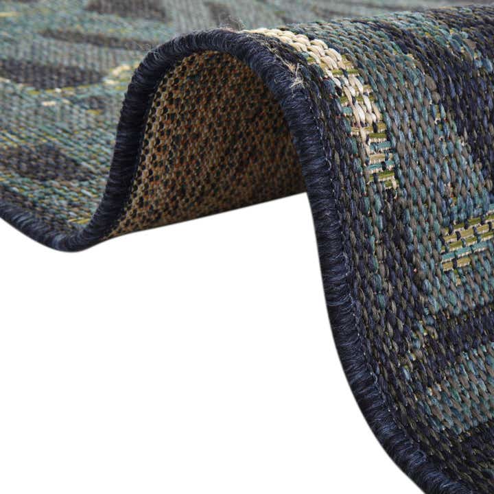 7' 10 x 10' Easy-Clean Baja Indoor / Outdoor Rug