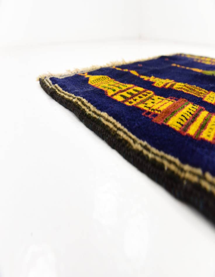 Detail image of 3' x 4' 6 Hand Knotted Balouch Persian Wool Rug