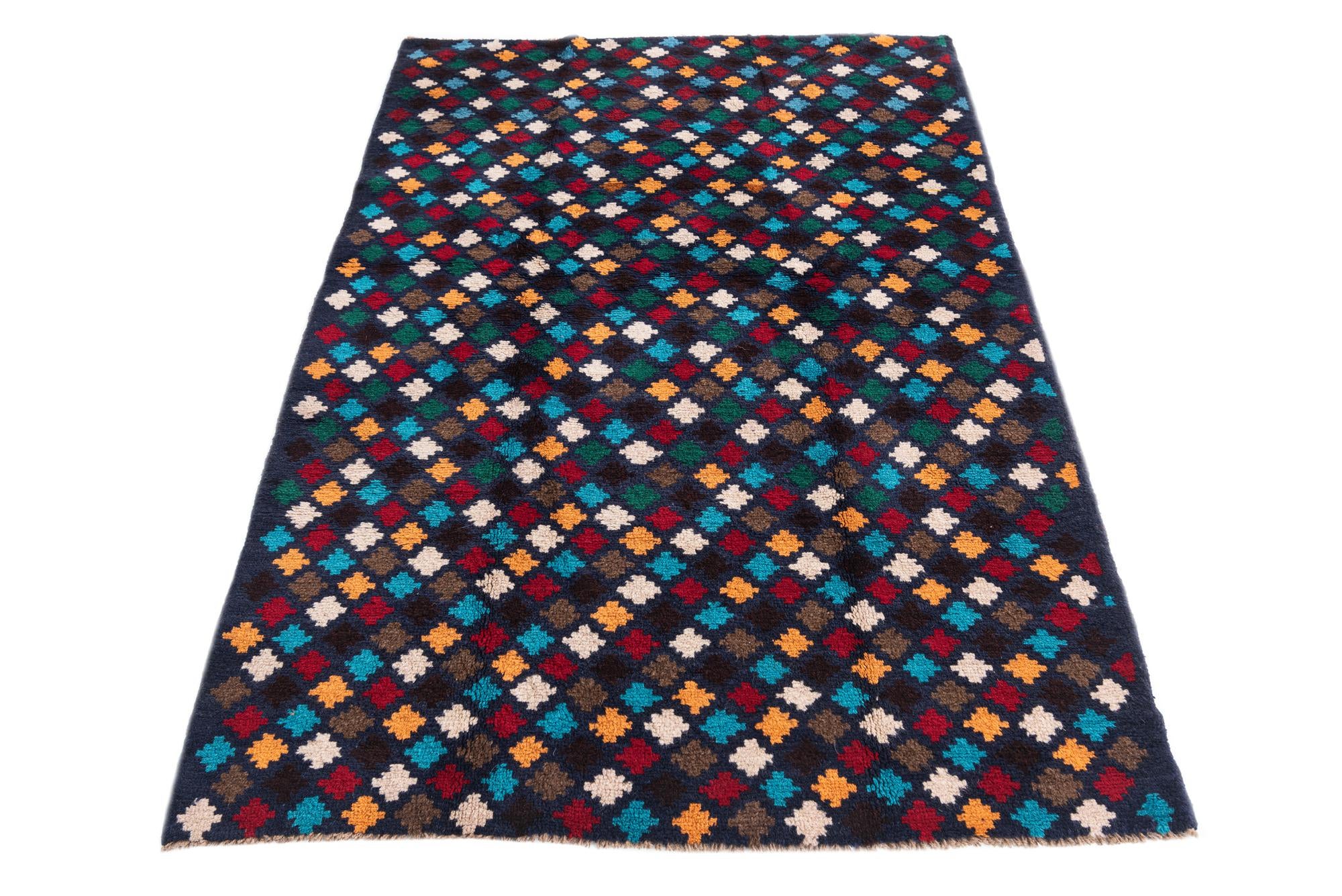 4' 1 x 6' Hand Knotted Balouch Wool Rug
