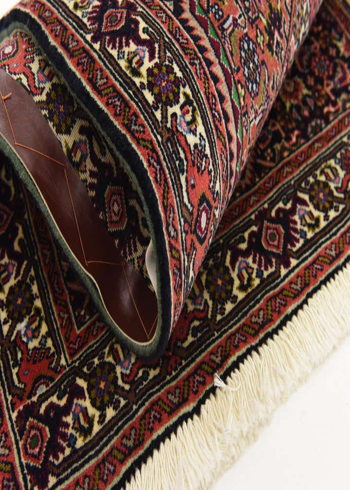 2' 4 x 3' 7 Hand Knotted Bidjar Persian Wool Rug