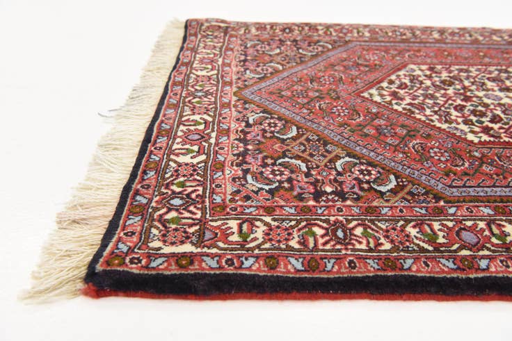 Detail image of 2' 5 x 3' 6 Hand Knotted Bidjar Persian Wool Rug