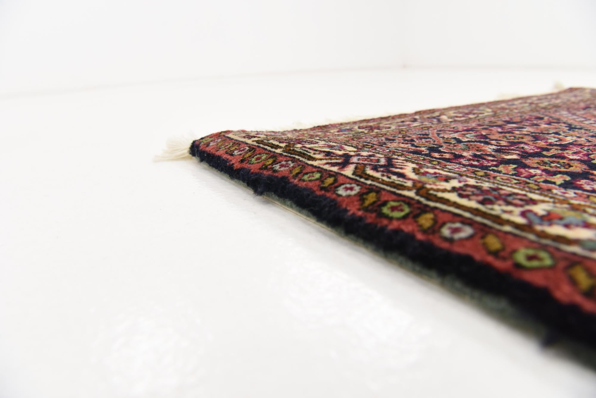 2' 6 x 3' 6 Hand Knotted Bidjar Persian Wool Rug