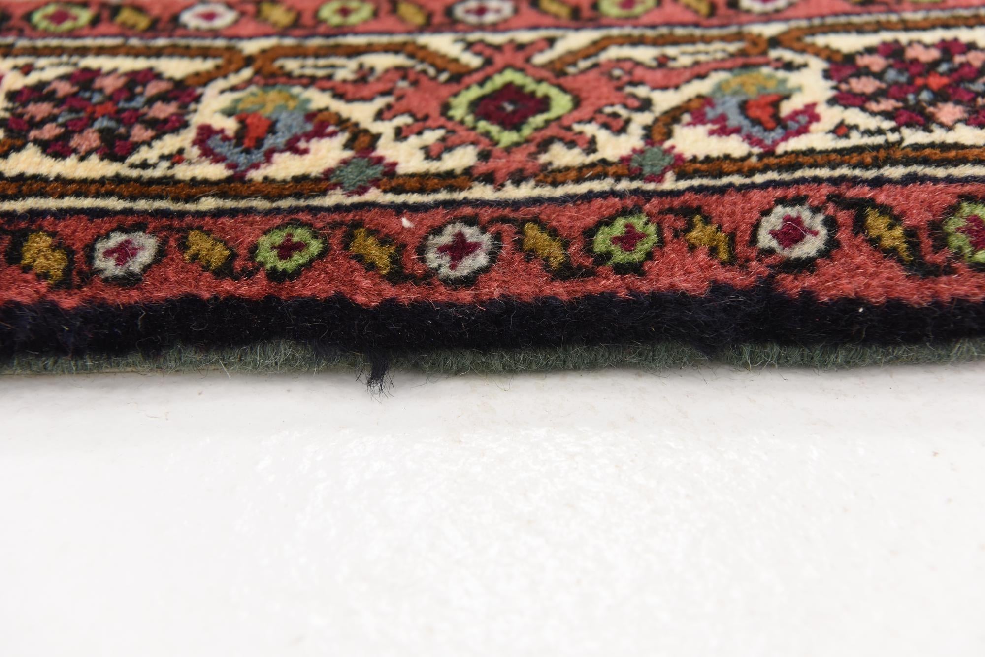 2' 6 x 3' 6 Hand Knotted Bidjar Persian Wool Rug