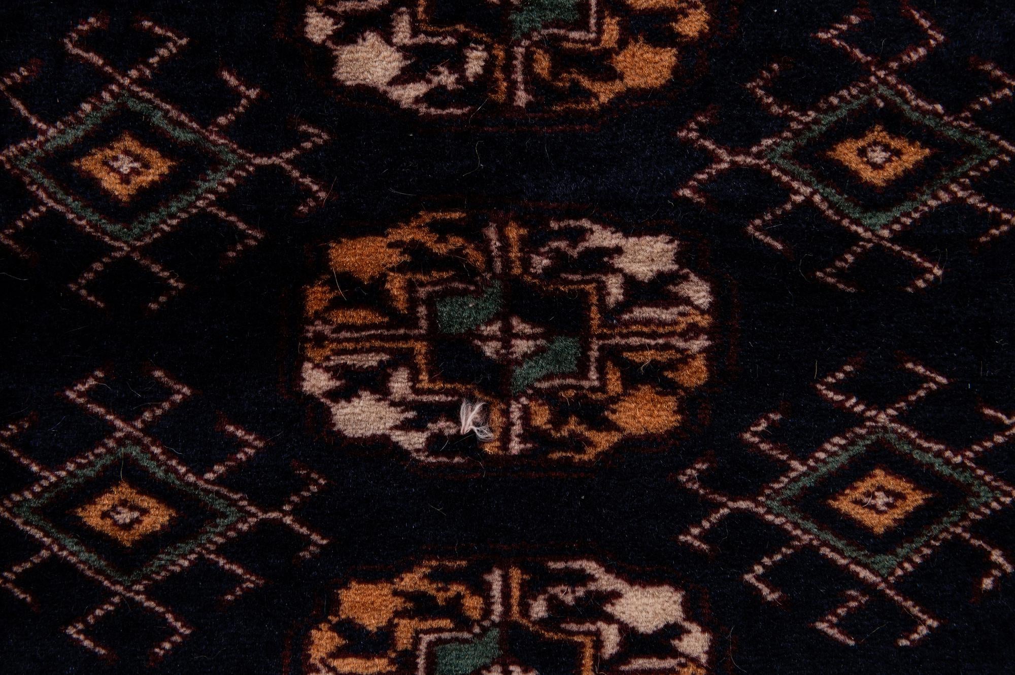 4' 4 x 6' 4 Hand Knotted Bokhara Oriental Wool Rug