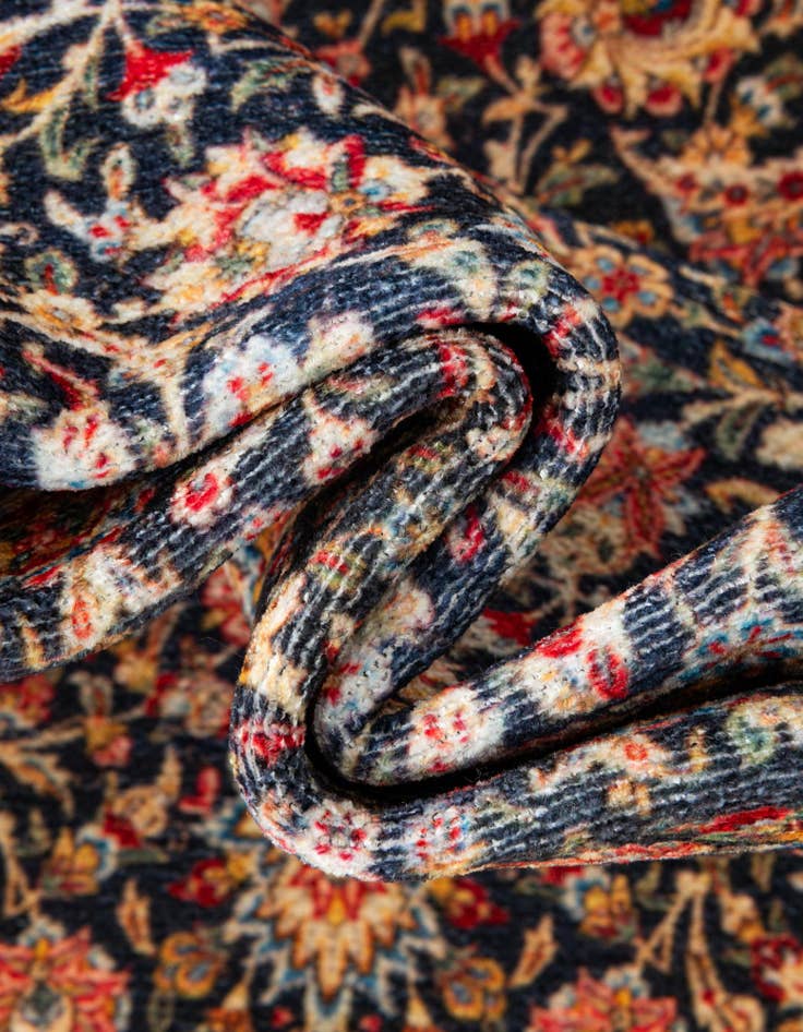 Detail image of 2' x 3' 1 Boutique Rug