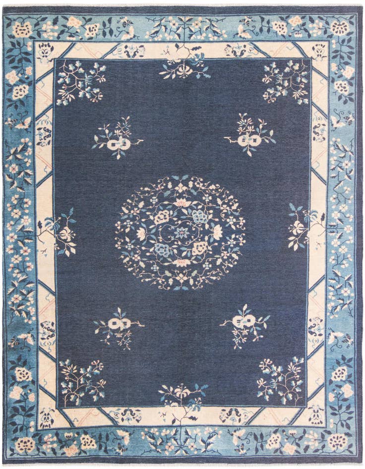 Detail image of 7' 10 x 10' Boutique Rug