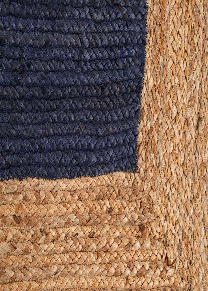 8' 1 x 10' Handmade Braided Jute Rug