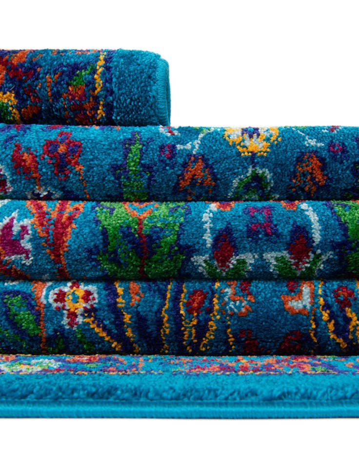 Detail image of 6' x 9' Calypso Rug