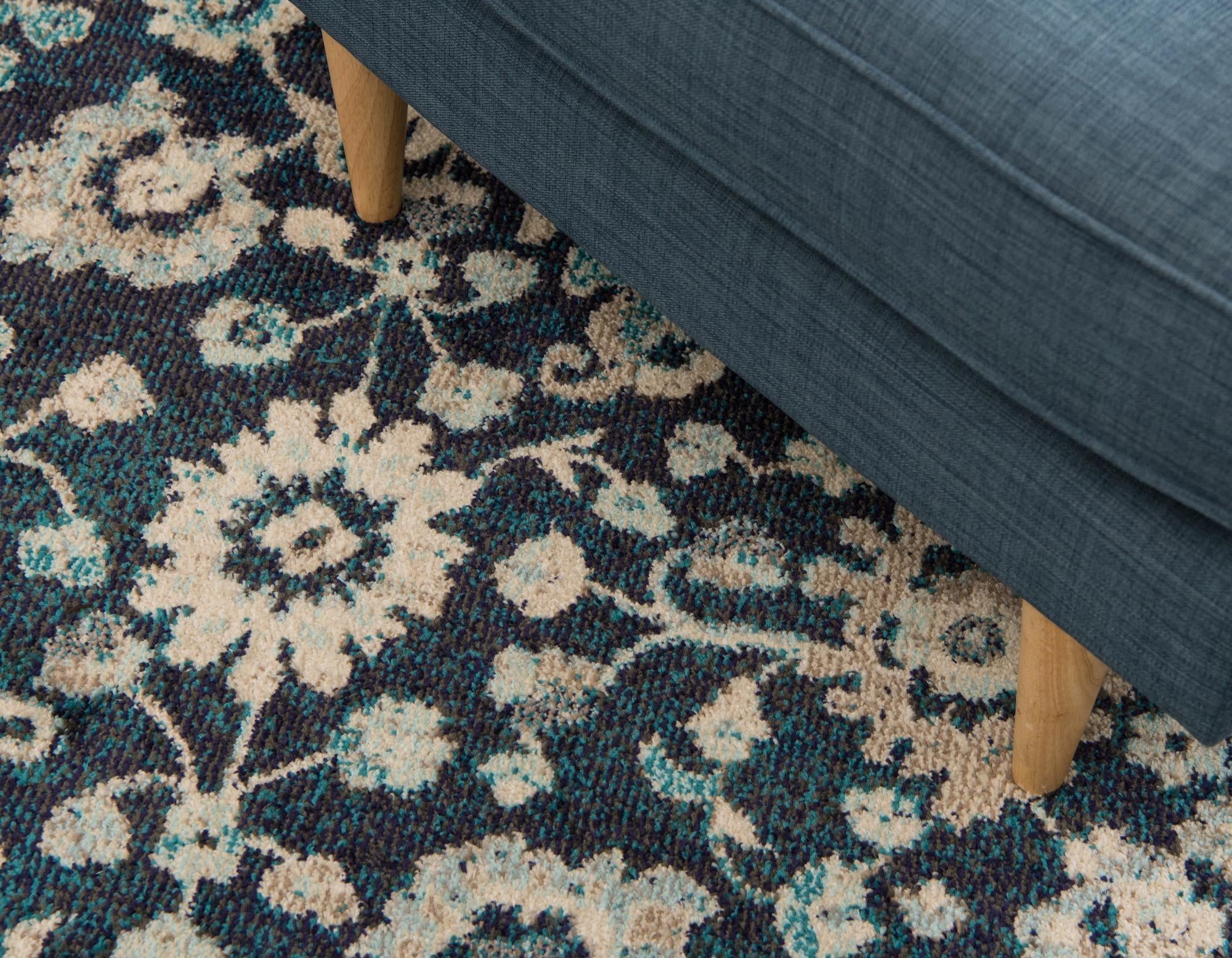 3' x 5' 3 Carrington Rug