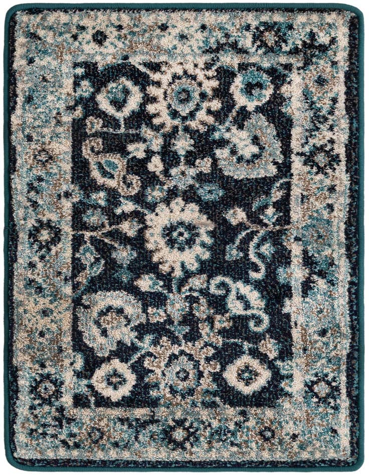 Detail image of 2' x 3' Carrington Rug