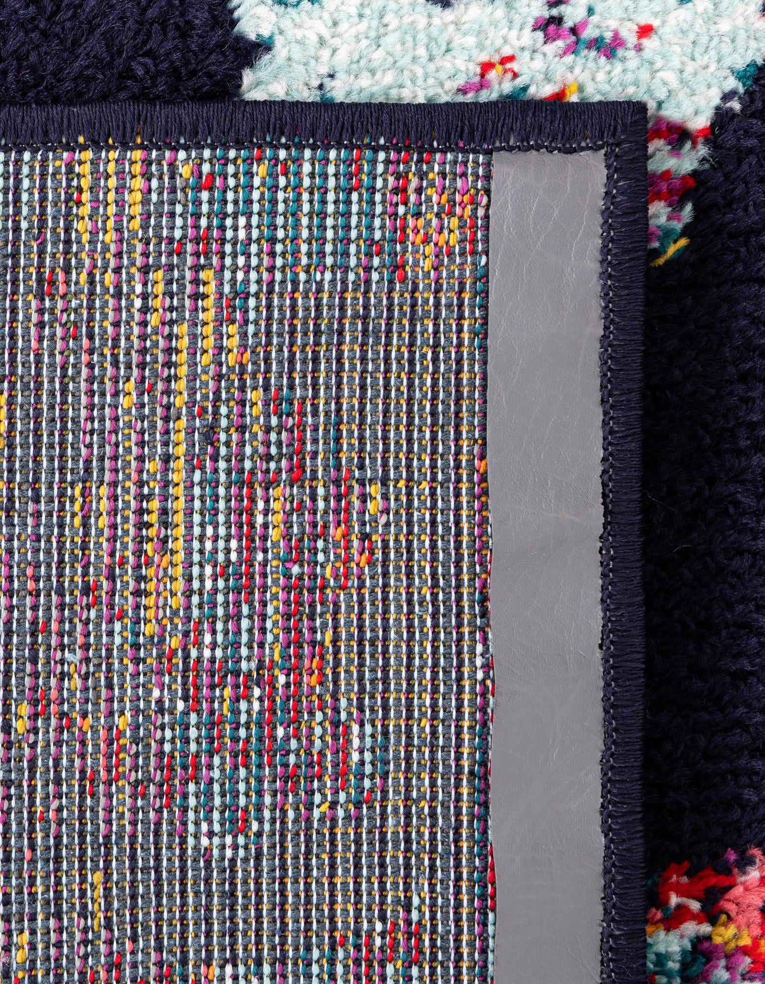 2' x 3' Carrington Rug