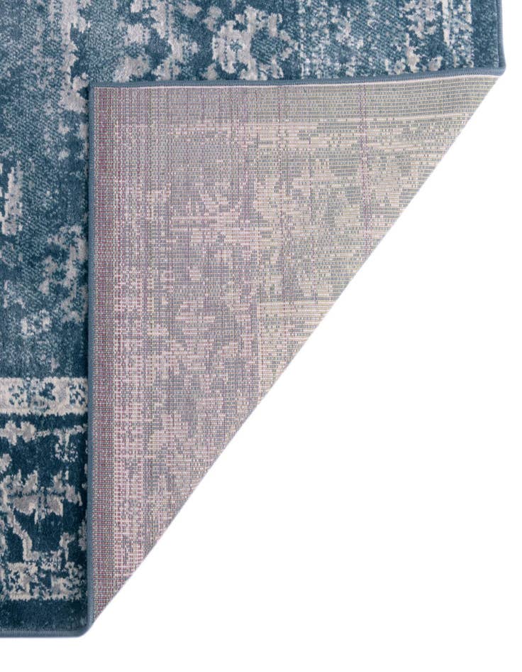 Detail image of 4' x 6' Charleston Rug