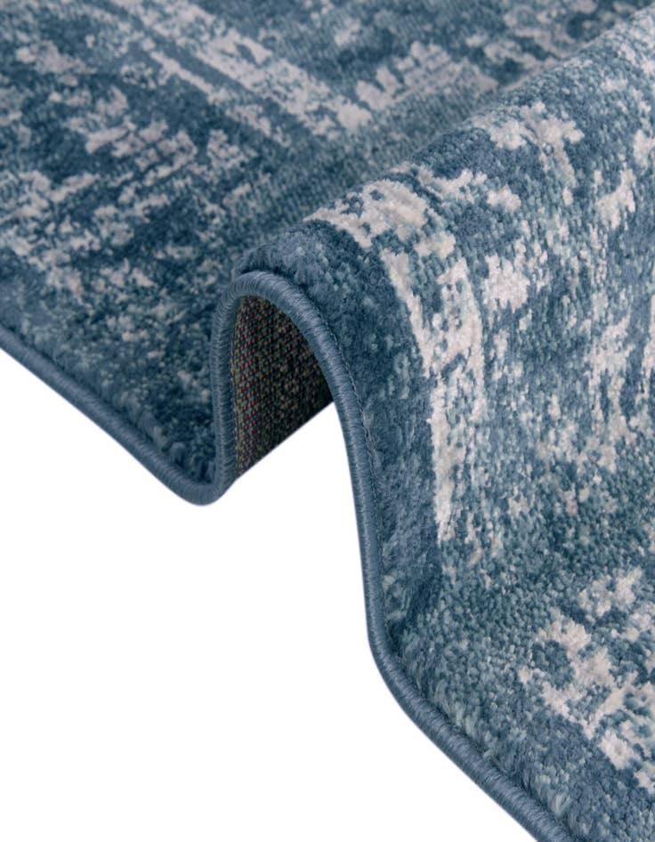 Detail image of 4' x 6' Charleston Rug