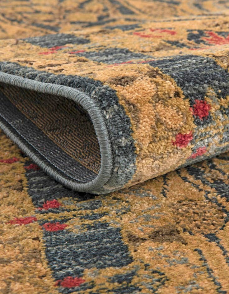 Detail image of 7' x 10' Chelsea Rug