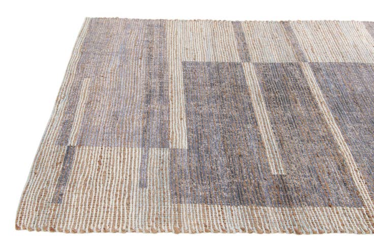 Detail image of 4' 1 x 6' Chenille Jute Rug