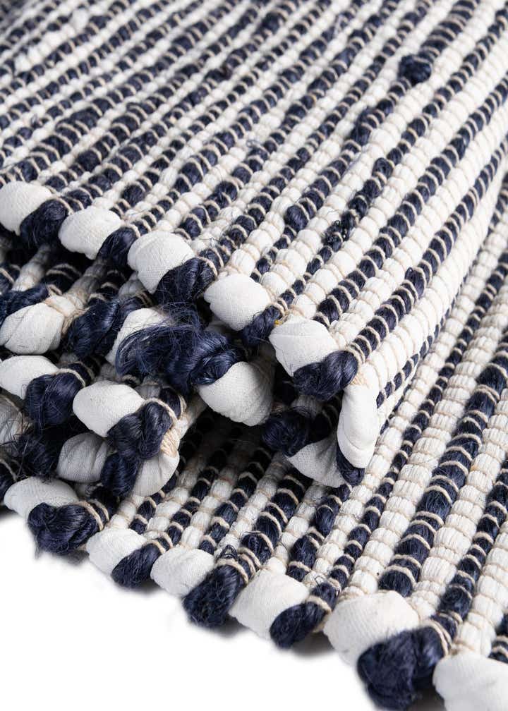 4' 1 x 6' 1 Hand Woven Chindi Jute Rug