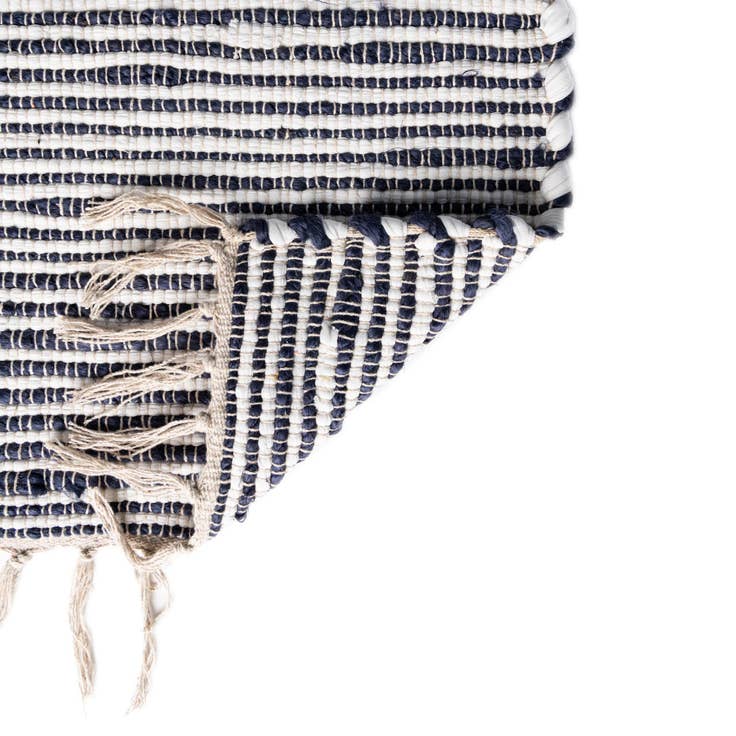 Detail image of 10' x 14' 1 Hand Woven Chindi Jute Rug