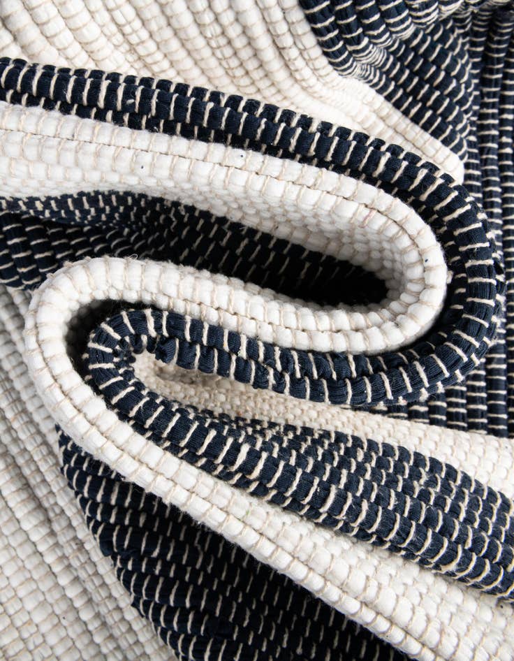 Detail image of 2' x 3' 1 Hand Woven Chindi Rag Rug