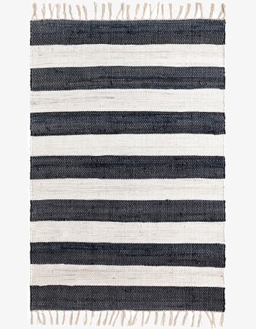 4' 1 x 6' 1 Hand Woven Chindi Rag Rug