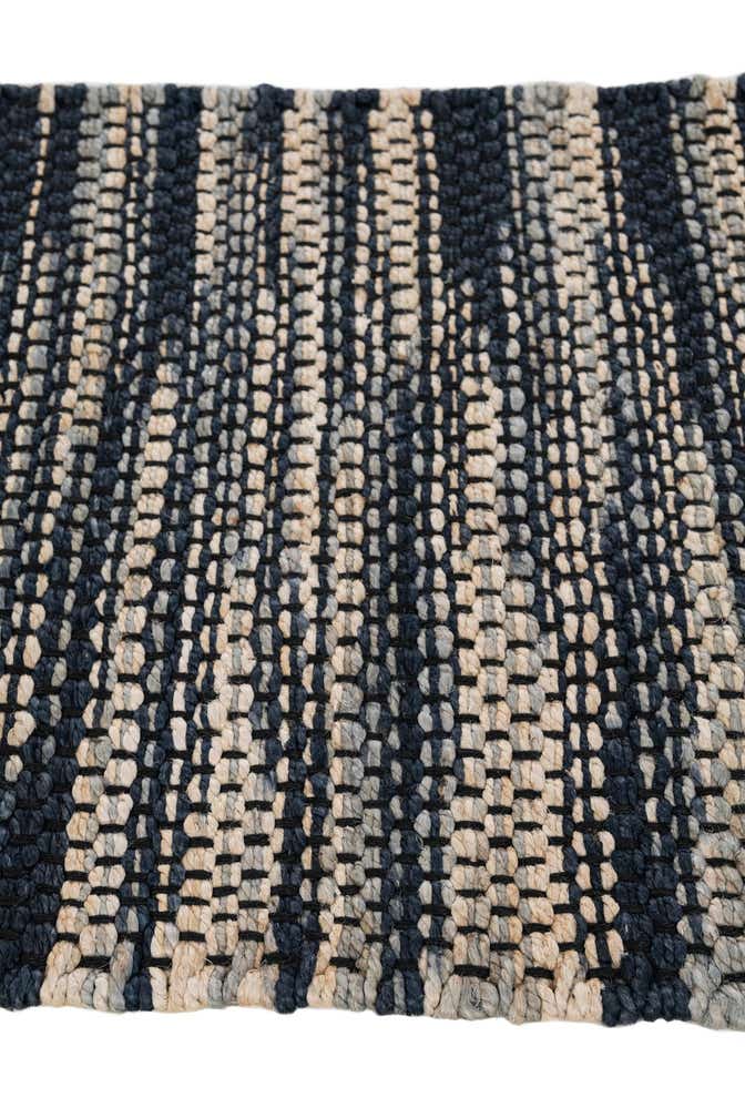 2' 3 x 4' Hand Woven Chunky Jute Rug