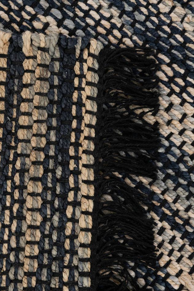 Detail image of 2' 3 x 4' Hand Woven Chunky Jute Rug