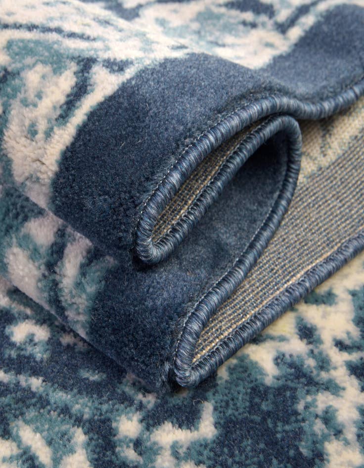 Detail image of 8' x 11' 4 Dahlia Rug