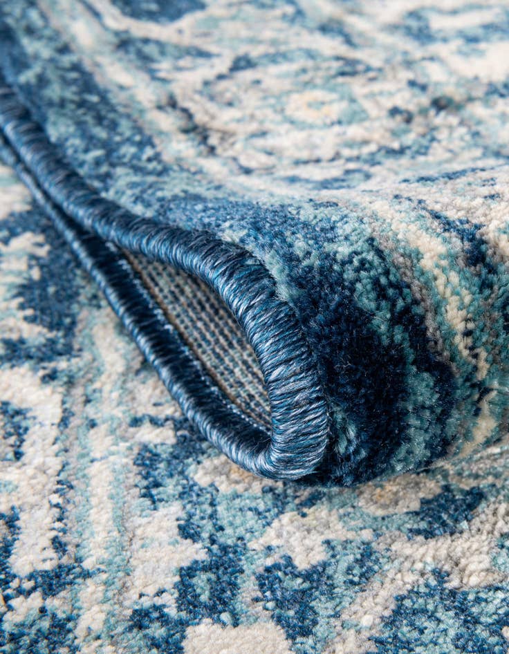 Detail image of 8' x 11' 4 Dahlia Rug