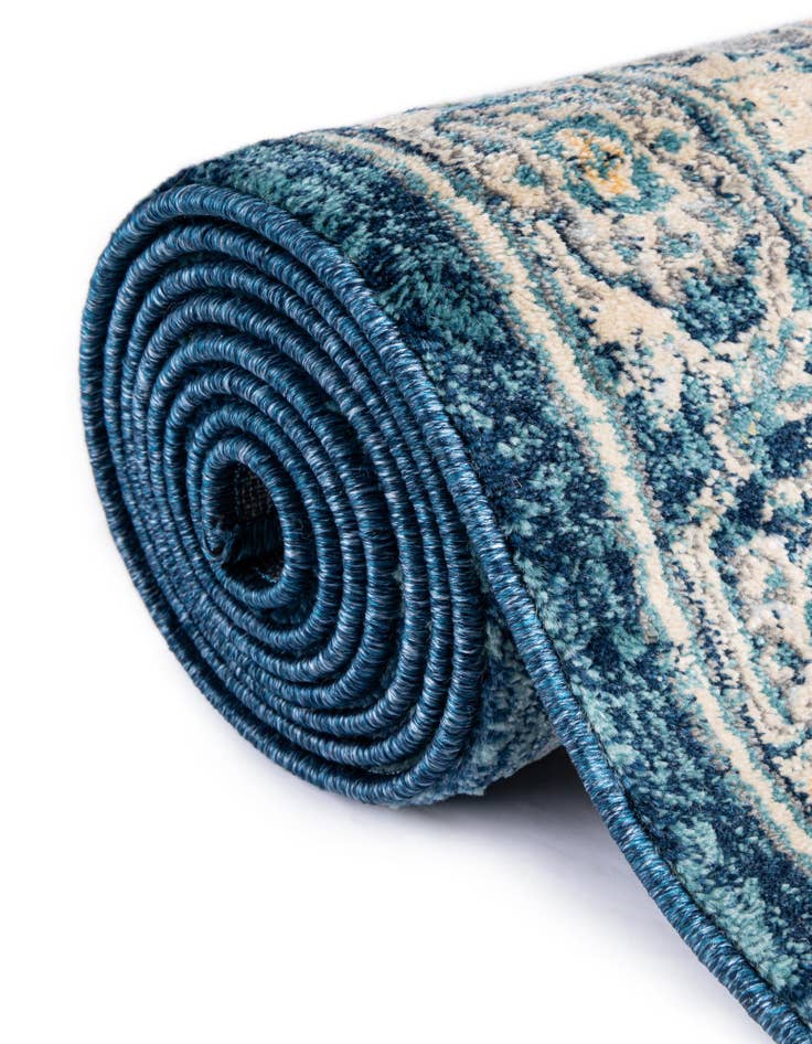 Detail image of 8' x 11' 4 Dahlia Rug