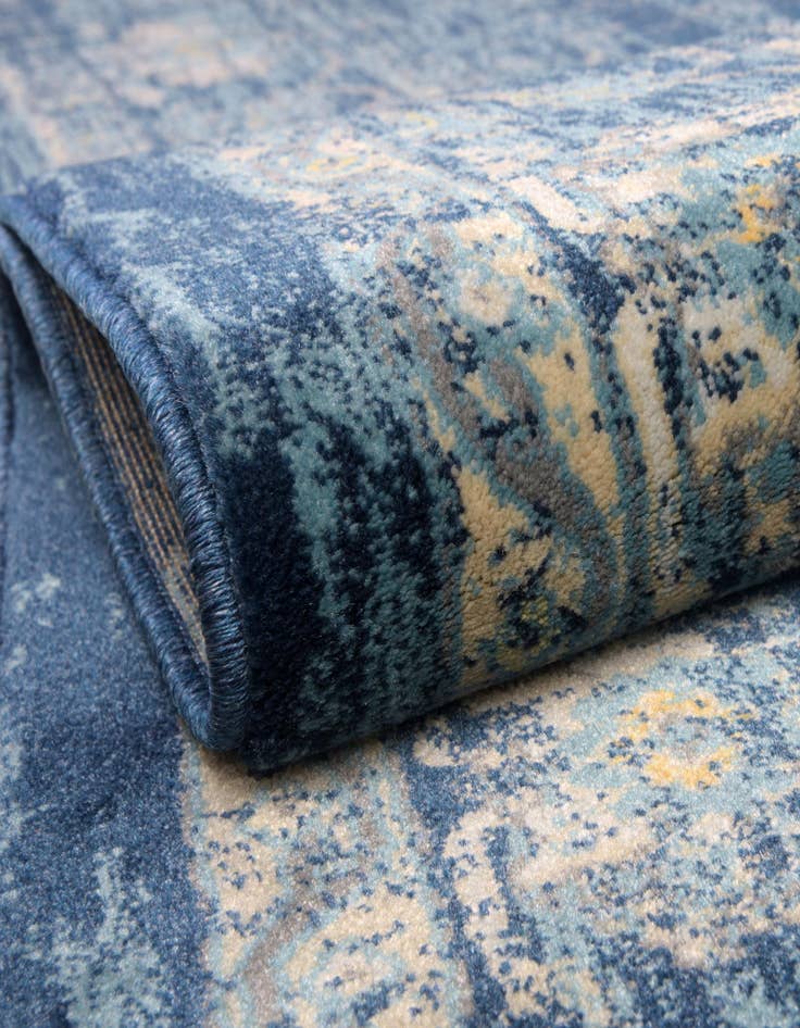 Detail image of 6' x 9' Dahlia Rug