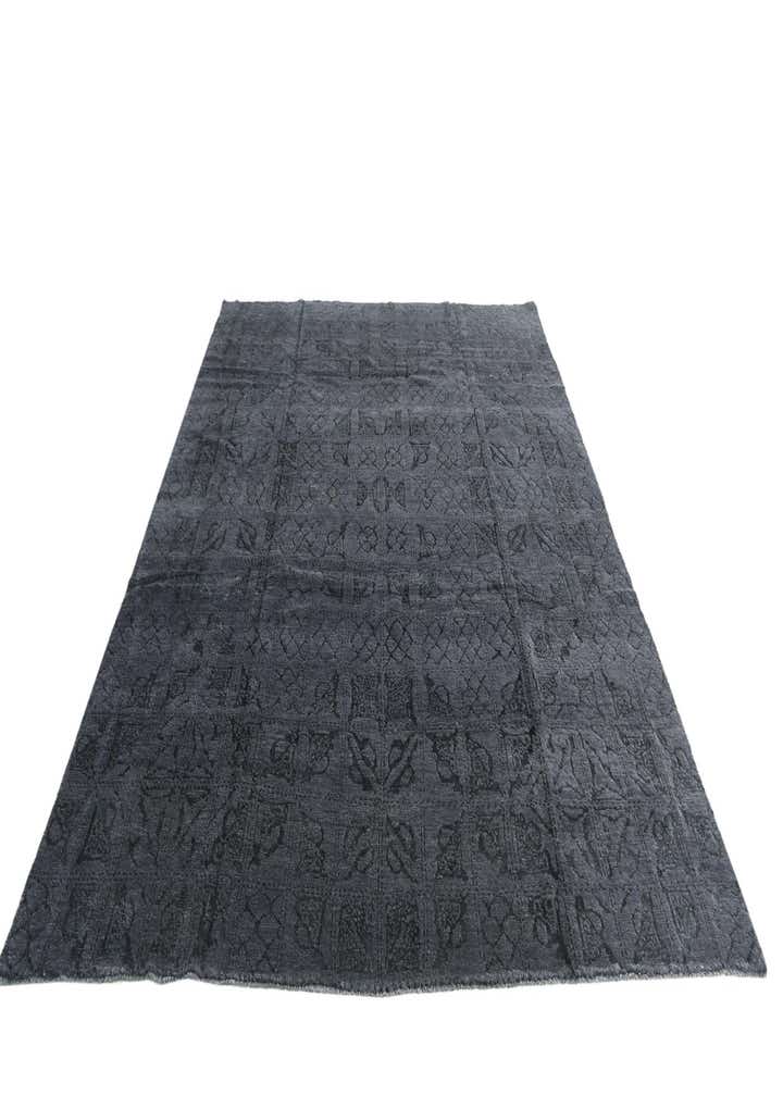 7' 10 x 10' Hand Knotted Darya Rug