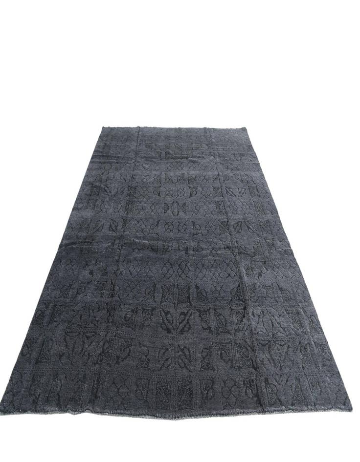 Detail image of 7' 10 x 10'  Hand Knotted Darya Rug