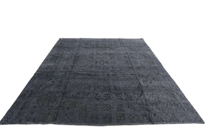 7' 10 x 10' Hand Knotted Darya Rug