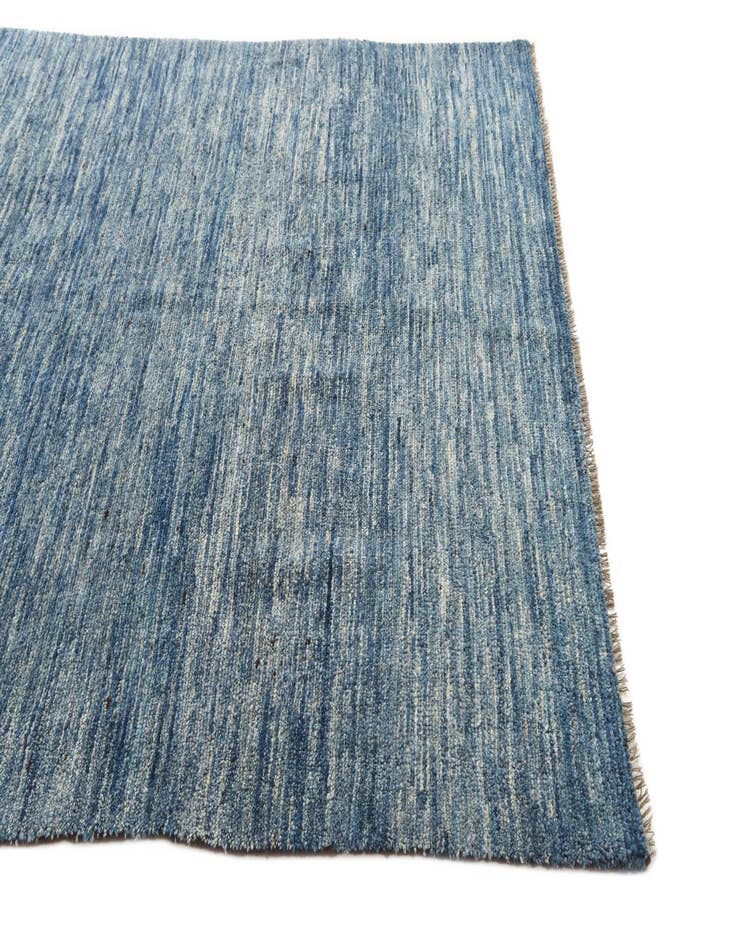 Detail image of 5' 5 x 8'  Hand Knotted Darya Wool Rug