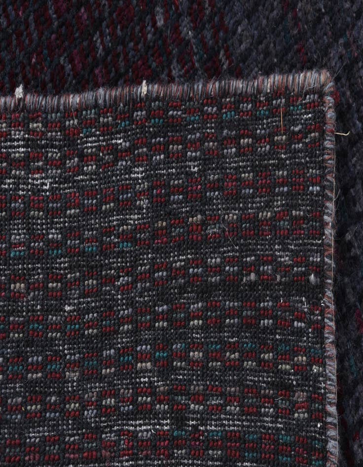 Detail image of 5' x 7'  Hand Knotted Darya Wool Rug