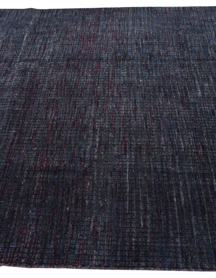 Detail image of 6' 5 x 10'  Hand Knotted Darya Wool Rug