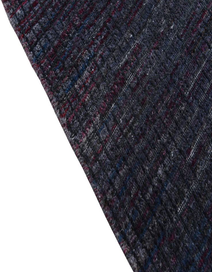 Detail image of 6' 5 x 10'  Hand Knotted Darya Wool Rug