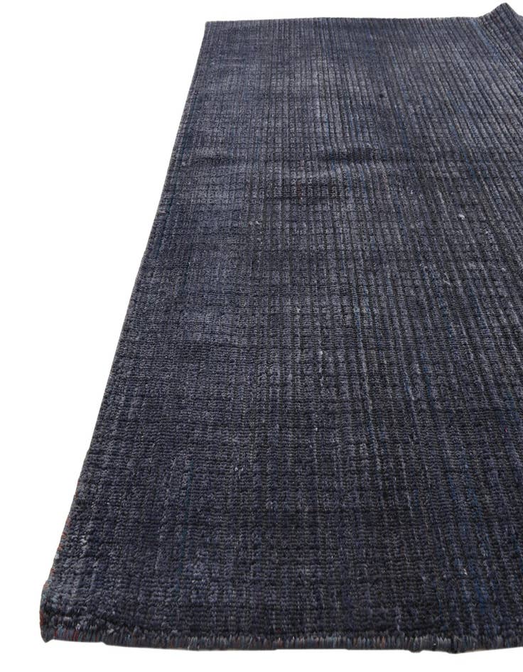 Detail image of 5' 5 x 8'  Hand Knotted Darya Wool Rug